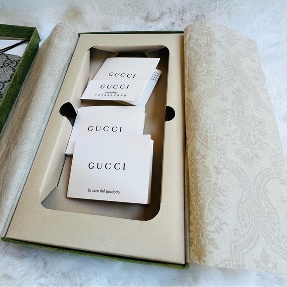 Gucci iphone 11 pro max cover case Brand New logo w/ box tags pristine Ophidia - Picture 13 of 16